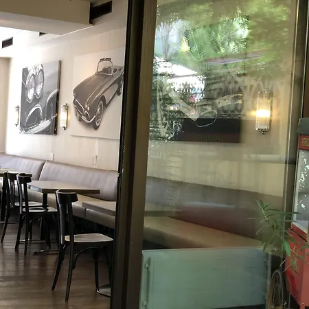 Neufeld Ξενοδοχείο 3*