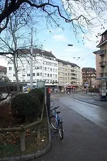 Neufeld 3* Zúrich