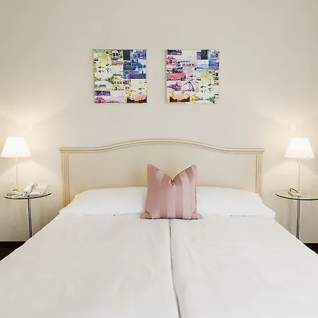 Neufeld 3* Zürih