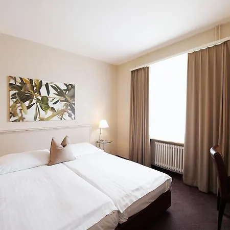 Otel Neufeld