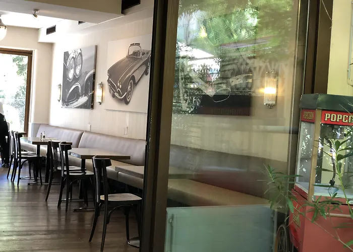 Neufeld Ξενοδοχείο 3*