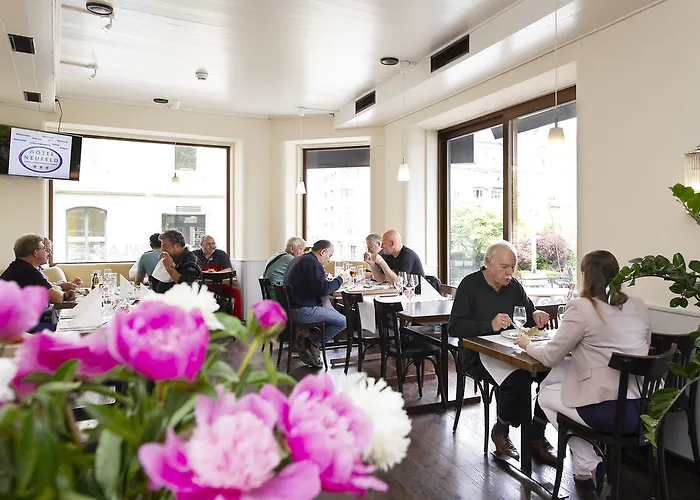 Ξενοδοχείο Neufeld 3*