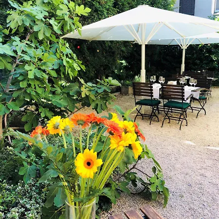 Neufeld Hotel Zurich