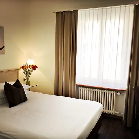Neufeld Hotel Zurich